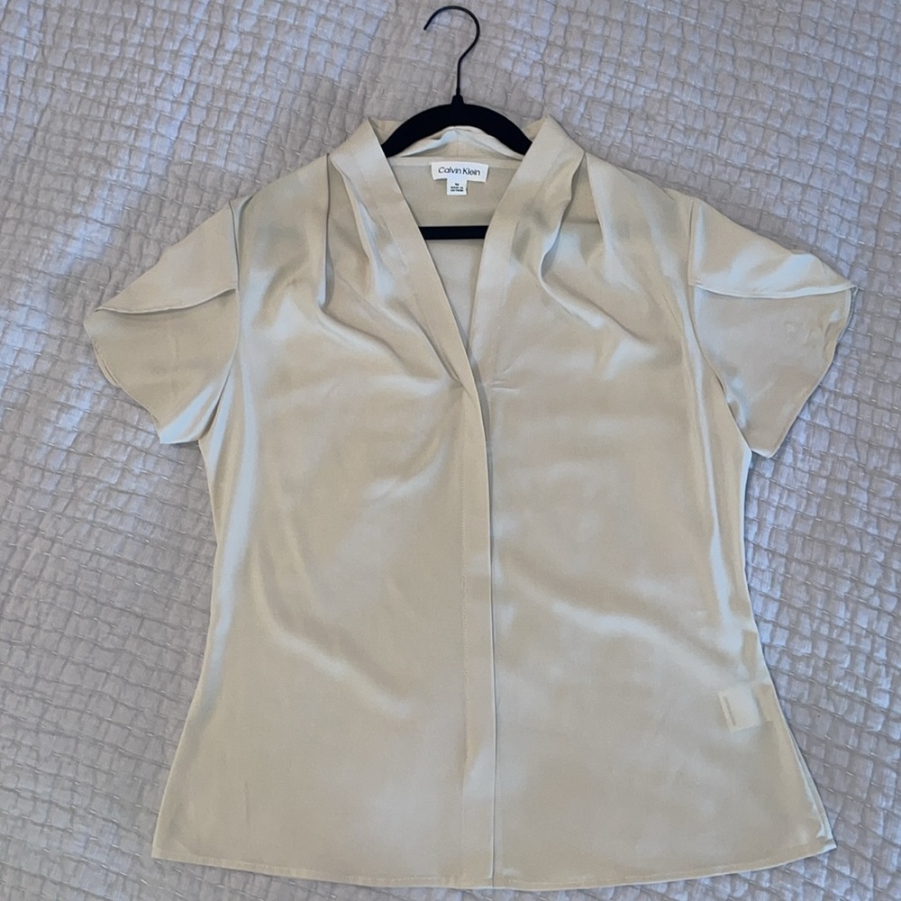Calvin Klein top, size medium - Picture 2 of 6